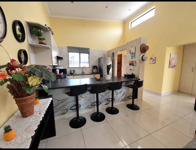 3 BEDROOM TOWNHOUSE FOR SALE IN MEYERTON SOUTH